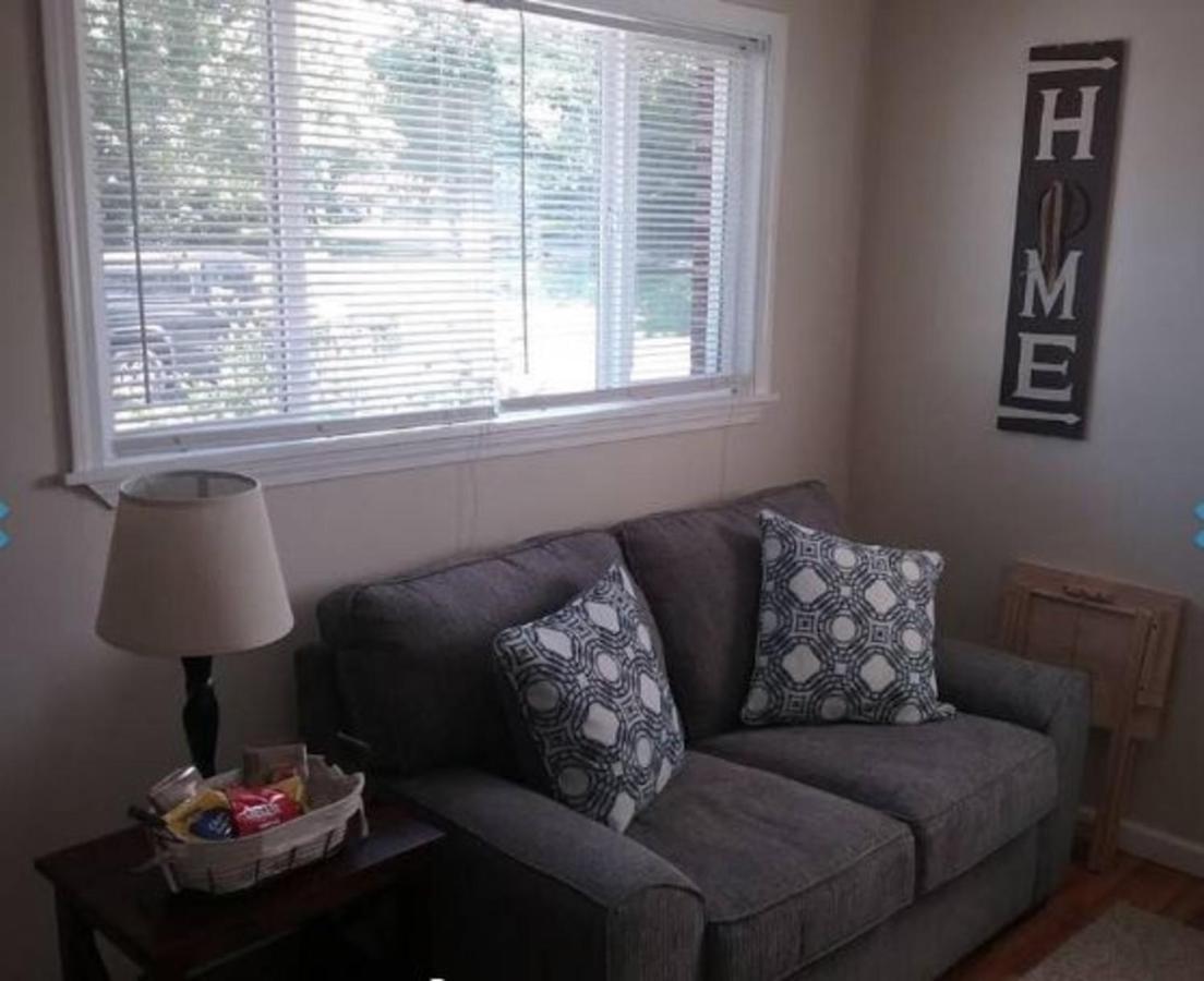 Apartment Cozy 1 Bedroom Efficiency Close To Ttu And Downtown